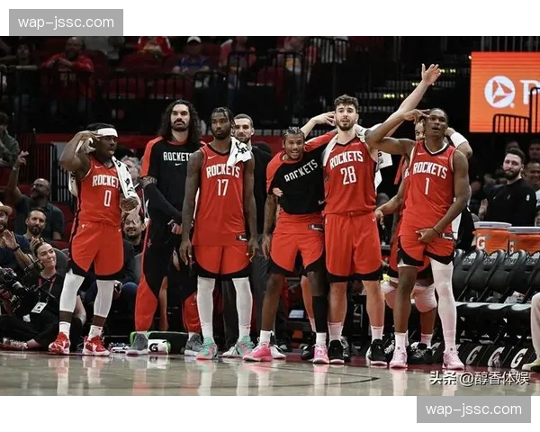 火箭乌度卡筹划季后赛三套阵容，伤缺影响实际战力评估