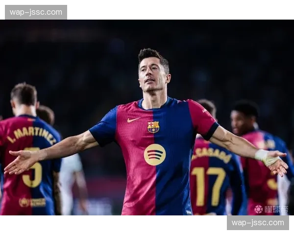 莱万特防守反击效率：8次射门3次射正全部转化为进球